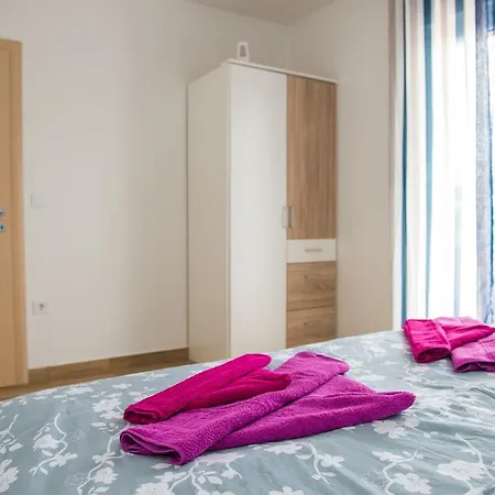 Monique Rogoznica (Sibenik-Knin)