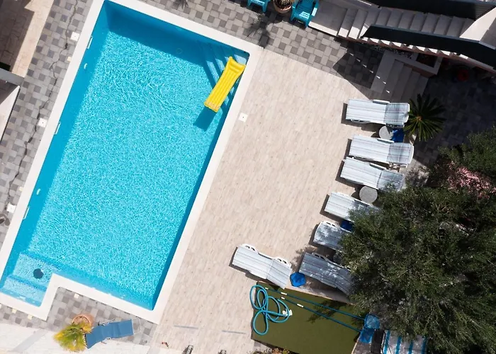 Monique דירה רוגוזניצה